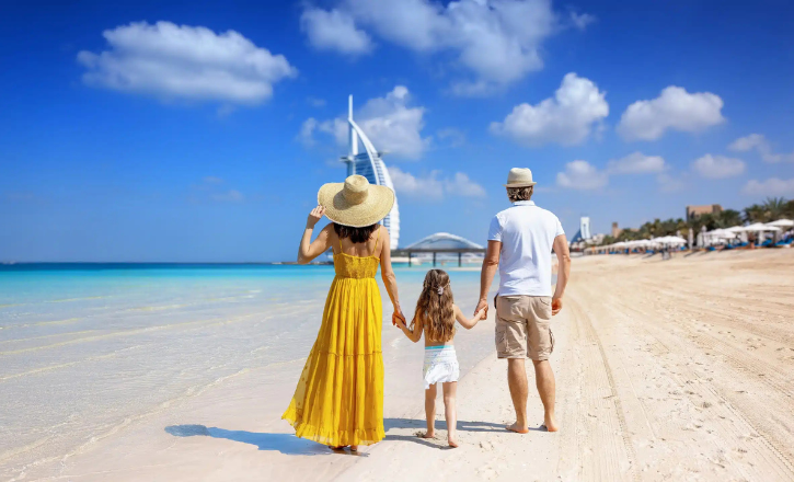 Al Mamzar Beach for Families