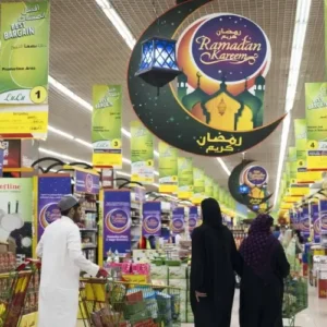 How do Ramadan traditions influence shopping habits